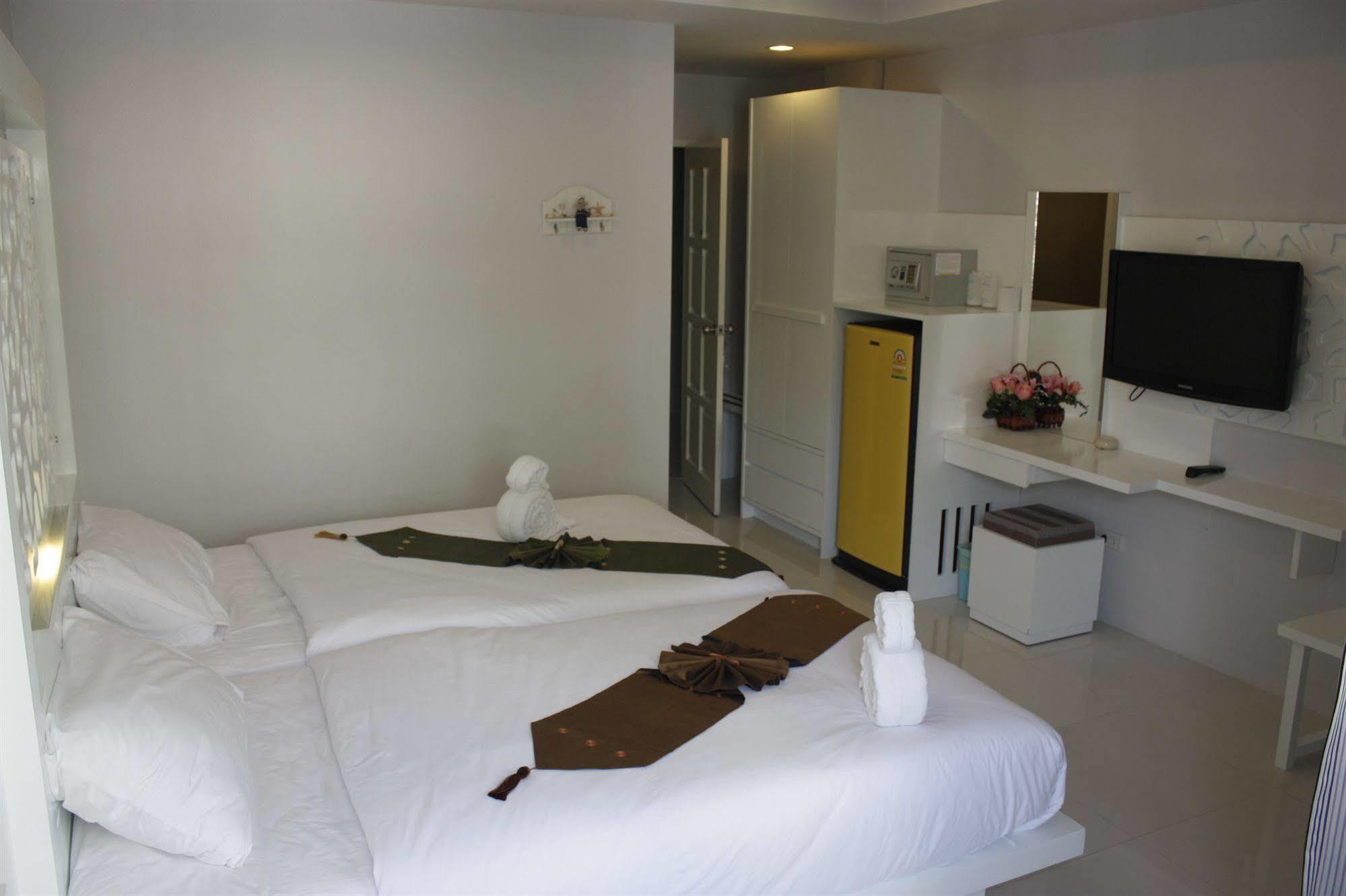 The Silk Hill Hotel Patong Eksteriør bilde